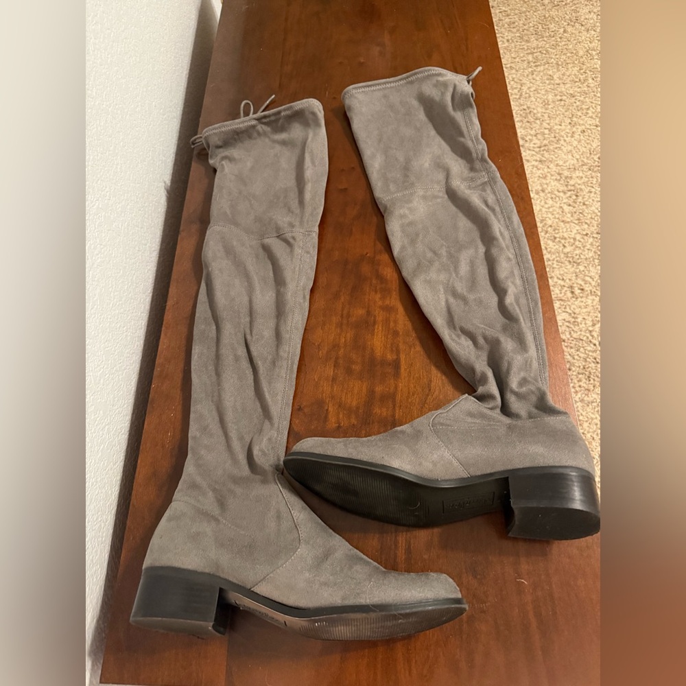 Over-the-Knee Suede Boots in Gray - Picture 2 of 2